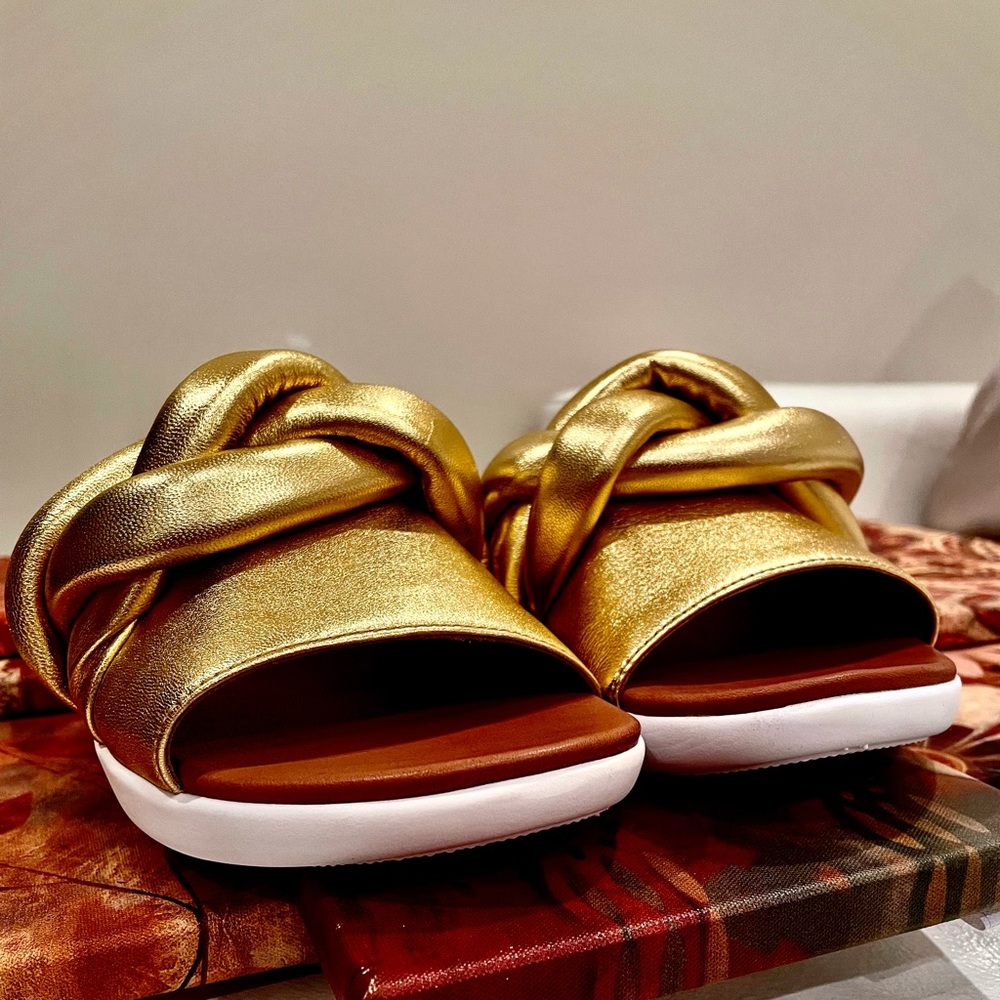 NWT FitFlop gold REAL leather Artisan FITFLOP braid front knot slides podiatric - Picture 11 of 16